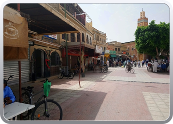 001 Place central Taroudant eerste dag na lockdown (3)