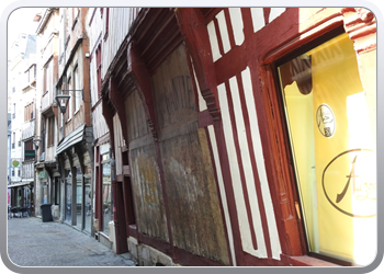 010 Wandeling door het oude Rouen (10)