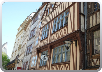 010 Wandeling door het oude Rouen (8)