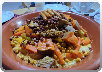 023 Couscous eten bij Aicha